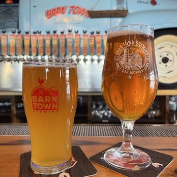 Barn Town Brewing - Mango Wheat and Cider Donut Sour - Breweries Near Me - West Des Moines, Iowa