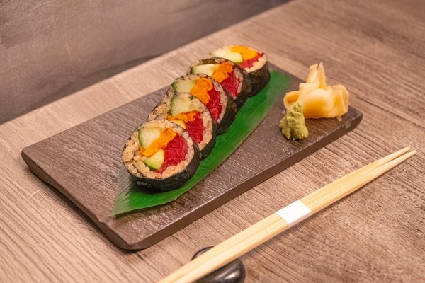 Sushi Masu by null