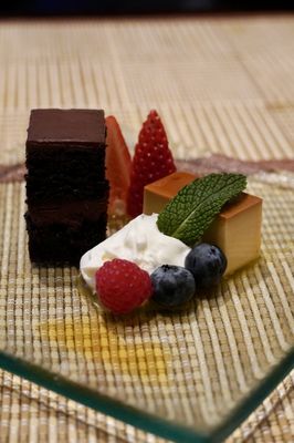 Hana Izumi Japanese Kaiseki Food by null