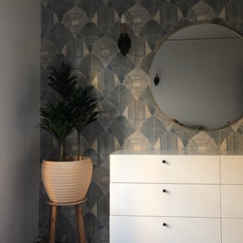 JC Wallpaper Hanging - Bedroom feature wall - Wallpapering Near Me - Los Angeles, California JC Wallpaper Hanging - Bedroom feature wall - Wallpapering Near Me - Los Angeles, California