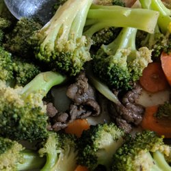 Kusinna Restaurant - Beef and broccoli, with watery sauce. The beef was so tough, you'd think they were fighting with it before they cooked it.