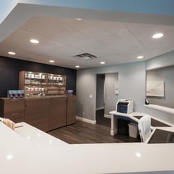 Spine and Wellness Cincinnati - Front Desk