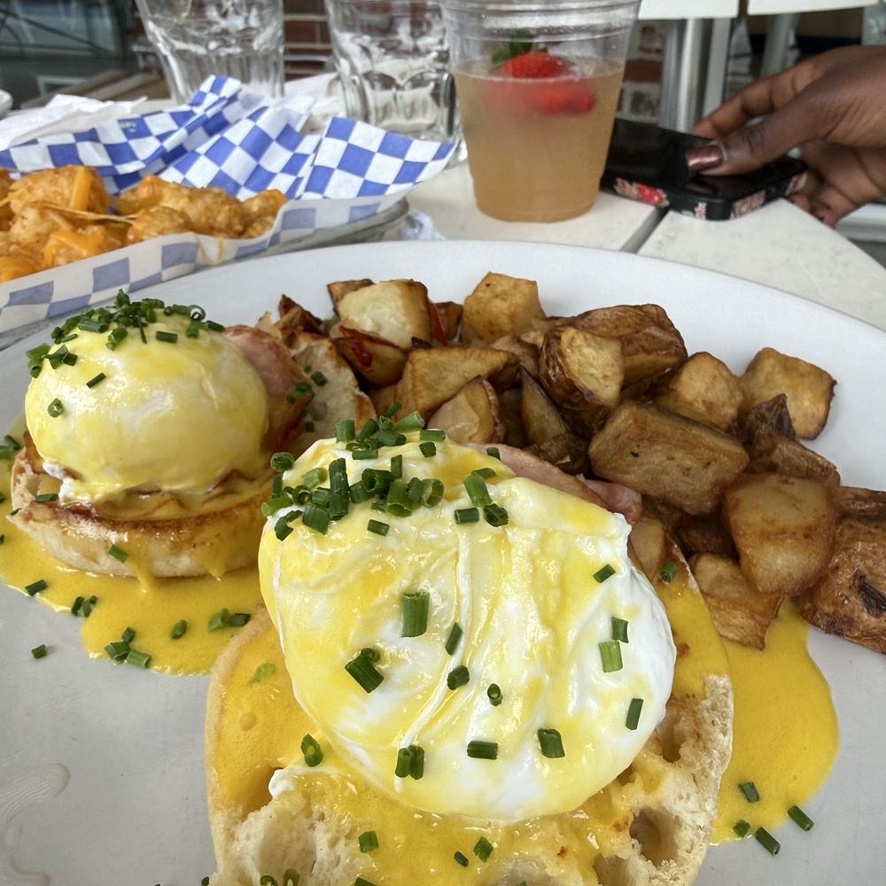 Pancake Social - Eggs Benedict - Pancakes Near Me - Atlanta, Georgia