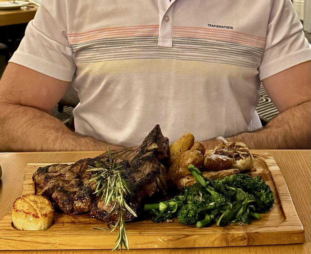 Delfinos Italian Restaurant Image