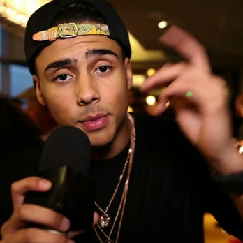 Simon Vision Media - Singer-Quincy @ BET Event - Videographers Near Me Simon Vision Media - Singer-Quincy @ BET Event - Videographers Near Me