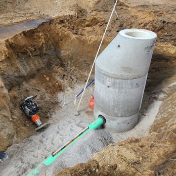 Empire Vue - Sewer manhole with new 8" sewer for condos - General Contractors Near Me - Snohomish, Washington