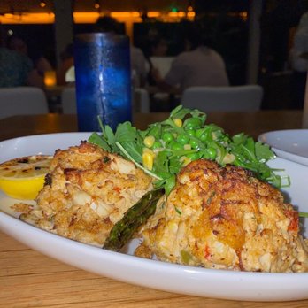 Oceanic - Crab cakes - Seafood Near Me - Pompano Beach, Florida
