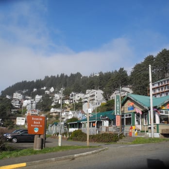Blue Agate Cafe - Close to the beach. - Cafes Near Me - Oceanside, Oregon