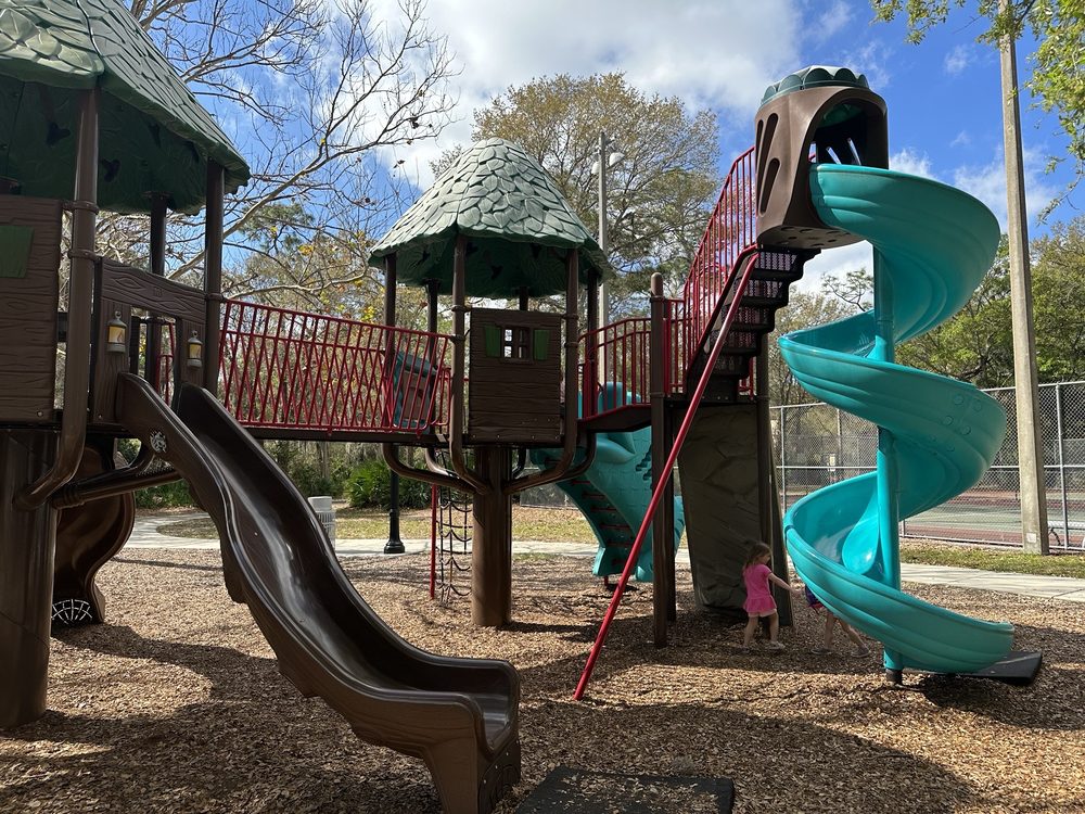 Forest Run Park Image