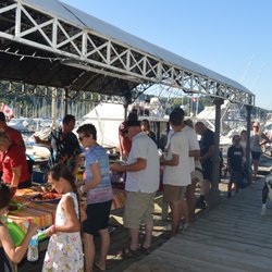 Bluffer's Park Marina - Waiting for the Buffet at the annual Dock party