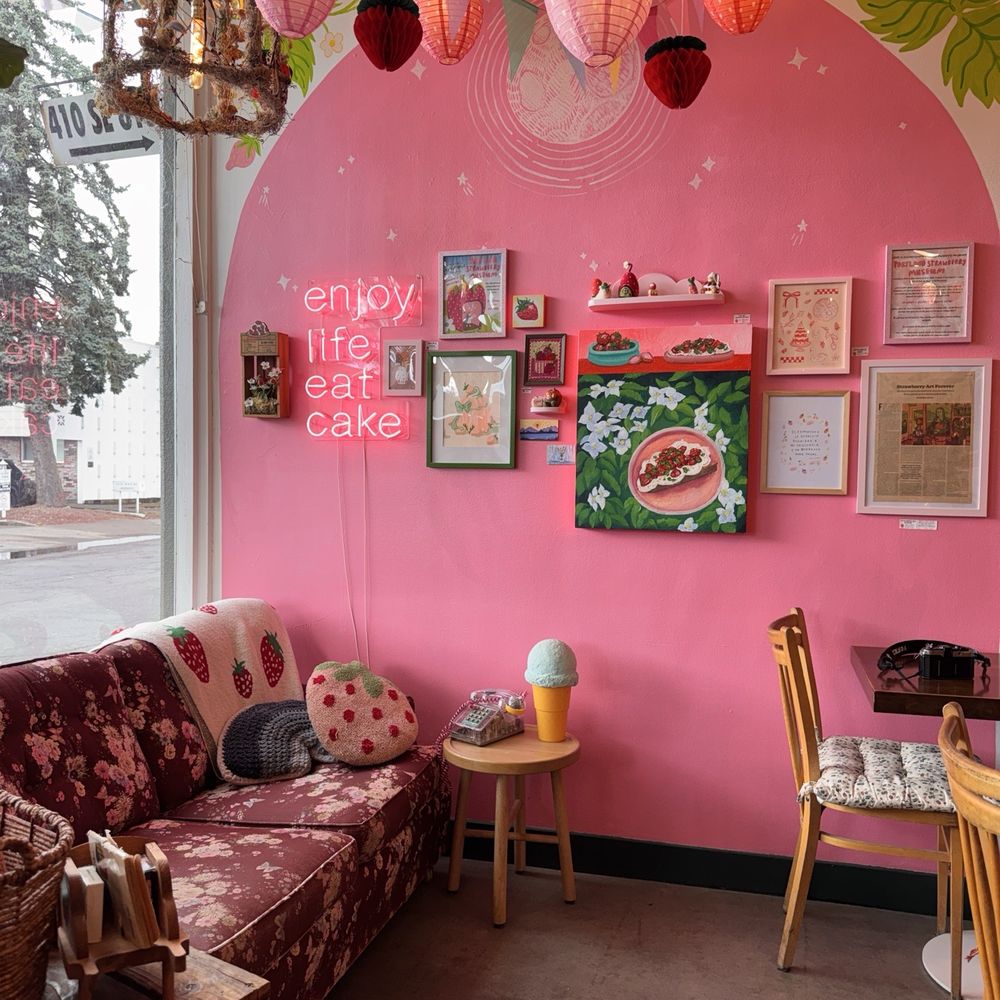 Zuckercreme - Interior with couch - Themed Cafes Near Me - Portland, Oregon Zuckercreme - Interior with couch - Themed Cafes Near Me - Portland, Oregon