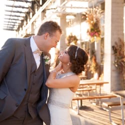 Nikki Winter Photography - Milwaukee WI // Madison WI wedding and engagement photographer www.nikkiwinterphotography.com