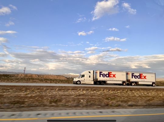 FEDEX OFFICE PRINT & SHIP CENTER - Updated December 2025 - 15