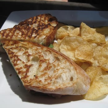 Little Branch Cafe - Breakfast & Brunch Near Me - Chicago, Illinois Little Branch Cafe - Breakfast & Brunch Near Me - Chicago, Illinois