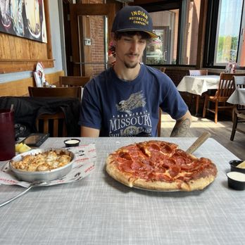 Hideaway Pizza - Waiting to dig in. Pie and Cheesy Mushrooms! - Italian Near Me - Tulsa, Oklahoma Hideaway Pizza - Waiting to dig in. Pie and Cheesy Mushrooms! - Italian Near Me - Tulsa, Oklahoma
