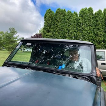 Hecktown Glass & Window - Dave making sure glass is seated all around the interior - Auto Glass Services Near Me - Bethlehem, Pennsylvania Hecktown Glass & Window - Dave making sure glass is seated all around the interior - Auto Glass Services Near Me - Bethlehem, Pennsylvania