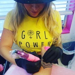 The amazing artist at work #girlpower The amazing artist at work #girlpower