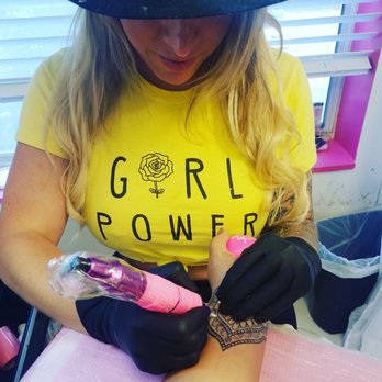 Pretty In Ink Tattoos - The amazing artist at work #girlpower - Henna Artists Near Me - Bowie, Maryland Pretty In Ink Tattoos - The amazing artist at work #girlpower - Henna Artists Near Me - Bowie, Maryland