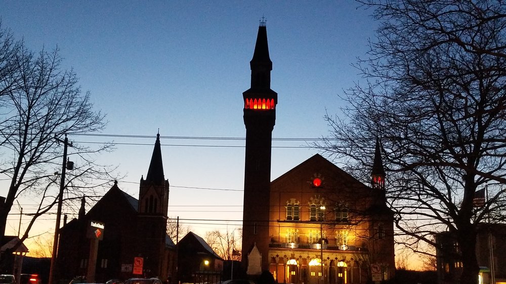 BIG RED FRAME Updated August 2024 10 Photos 43 Main St