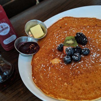 Maplewood Kitchen and Bar - Lemon Ricotta Pancake - Breakfast & Brunch Near Me - Cincinnati, Ohio