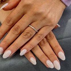 High 5 Nail