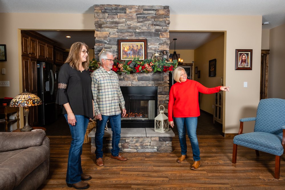 JEANINE PANARELLI FRANKLIN REALTY Updated September 2024 10