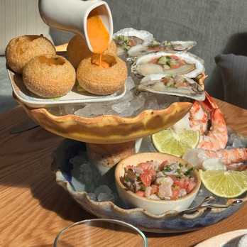 Mariela - Seafood Tower - New American Near Me - Chicago, Illinois