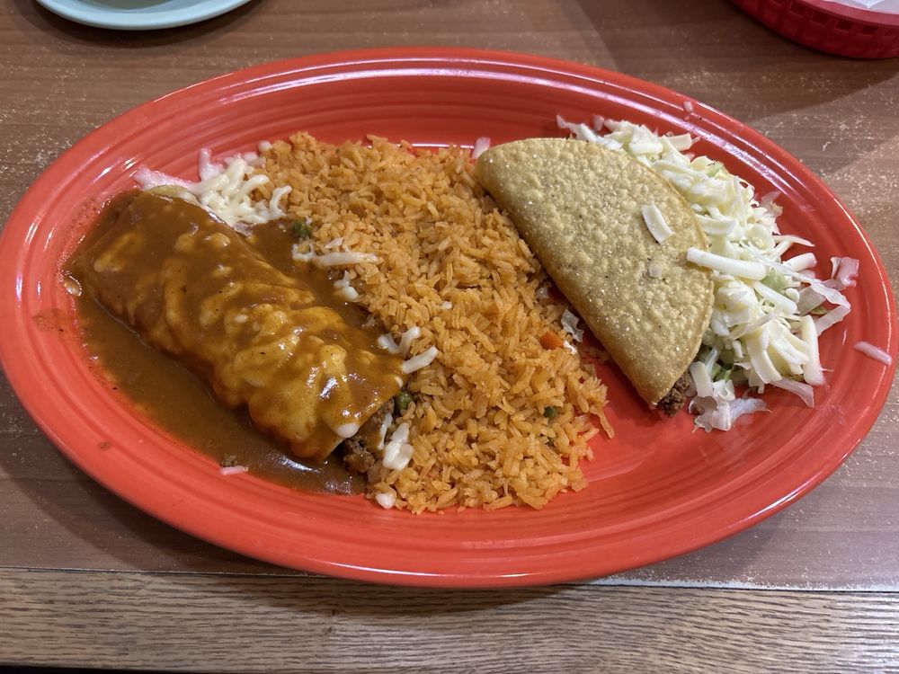Poblanos Mexican Grill & Bar