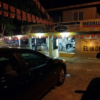 El Ikokal - Typical chinchorro-style restaurant - Seafood Near Me - Humacao, Puerto Rico El Ikokal - Typical chinchorro-style restaurant - Seafood Near Me - Humacao, Puerto Rico