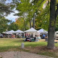 Brunswick Farmer's Market on The Mall