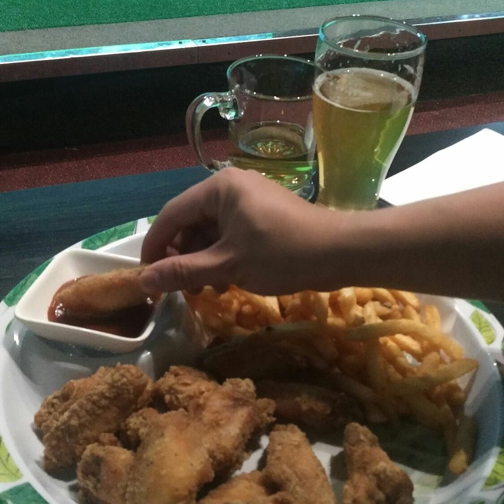 Golf Wing Virtual Golf & Restaurant - The best wings in town! - Sports Bars Near Me - Markham, Ontario Golf Wing Virtual Golf & Restaurant - The best wings in town! - Sports Bars Near Me - Markham, Ontario