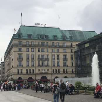 Brandenburger Tor - Brandenburg Tor - Landmarks & Historical Buildings Near Me - Berlin, BE Brandenburger Tor - Brandenburg Tor - Landmarks & Historical Buildings Near Me - Berlin, BE