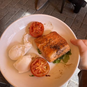 Lilly's - insta @gmeysfood - Tapas/Small Plates Near Me - White Plains, New York Lilly's - insta @gmeysfood - Tapas/Small Plates Near Me - White Plains, New York