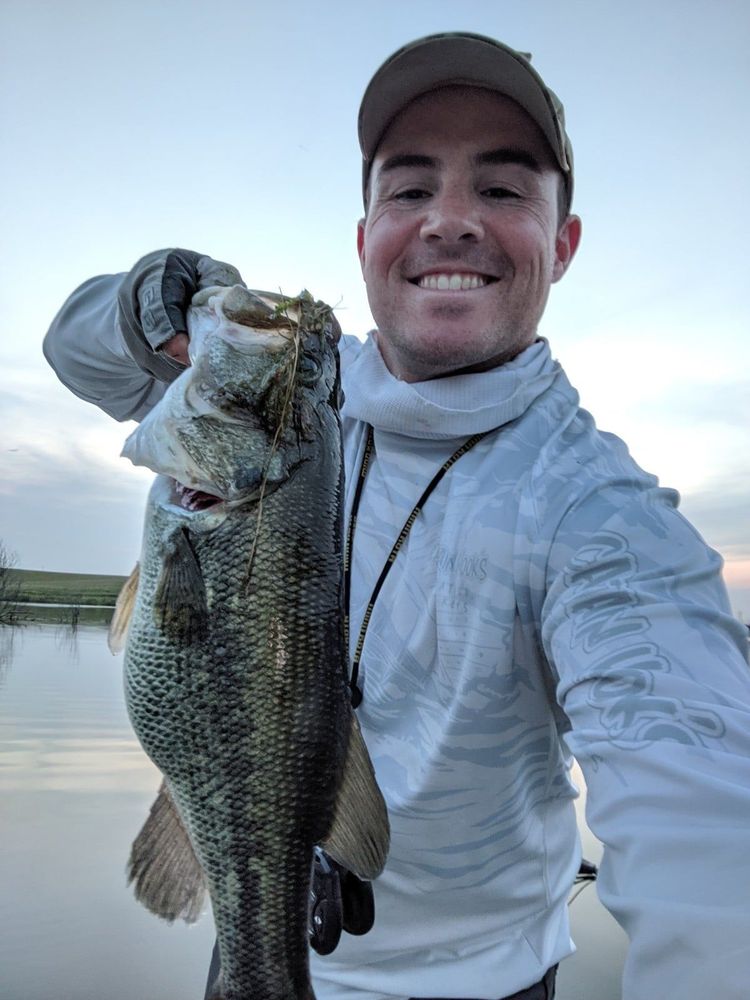 NEW RIVER KAYAK FISHING GUIDE Updated September 2024 29 Photos