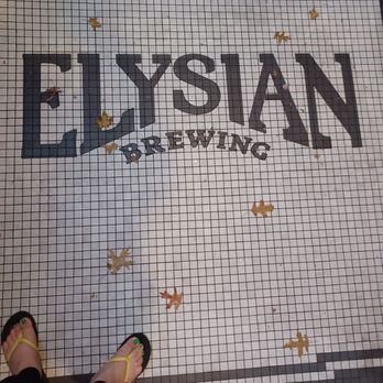 Elysian Brewing - Capitol Hill - Entrance - Brewpubs Near Me - Seattle, Washington
