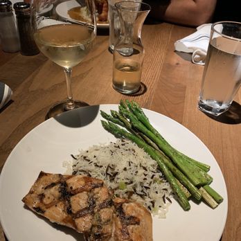 Oswego Grill - Oregon Wild King Salmon - Steakhouses Near Me - Clackamas, Oregon