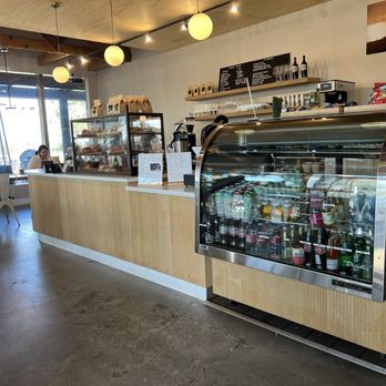 Cloud9 Coffee - Inside - Coffee & Tea Near Me - Palo Alto, California