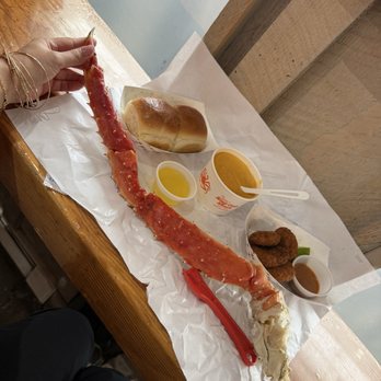 Tracy's King Crab Shack - Red King Crab Combo ($104) - Seafood Near Me - Juneau, Alaska