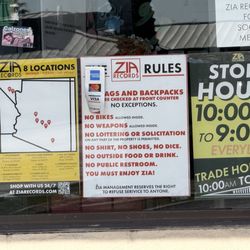 Zia Records - Hours Zia 05/26