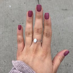 Gel manicure in OPI color #81