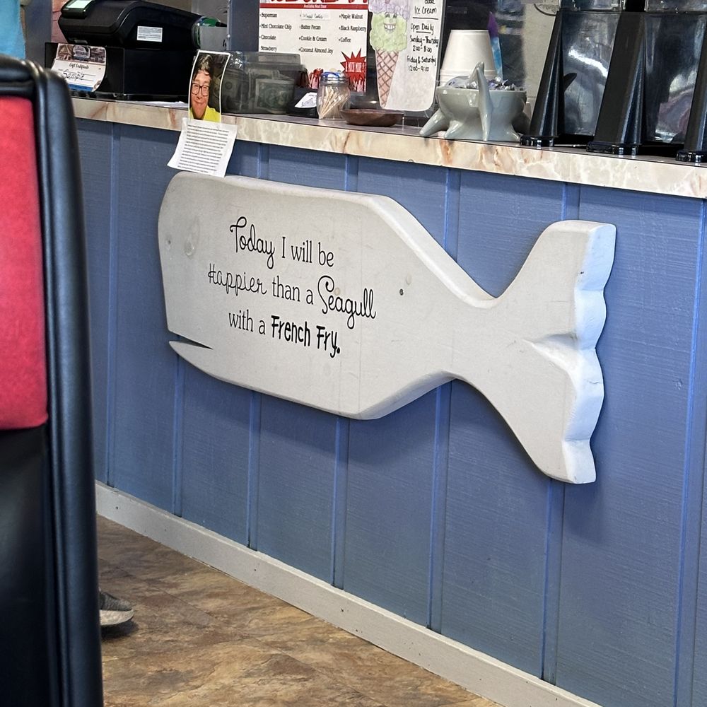 Lena's Seafood - Seafood Near Me - Silver Springs, Florida