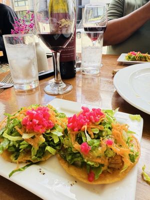 2246 W Armitage Ave by null