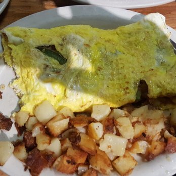 DeLuca's Diner - Philly Cheesesteak omelet and home fries - Breakfast & Brunch Near Me - Pittsburgh, Pennsylvania