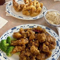 General Tso's Chicken and Crab Meat Rangoon