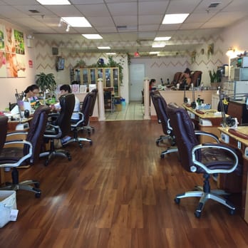 Mimi Nails and Spa - Nail Salons Near Me - Bensalem, Pennsylvania