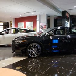 Koons Easton Toyota - The new Prius 3 and the new Avalon XSE!