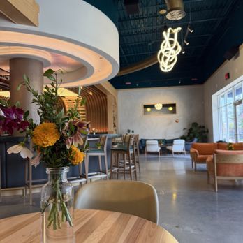 Luminescent - Coffee & Tea Near Me - Orlando, Florida Luminescent - Coffee & Tea Near Me - Orlando, Florida