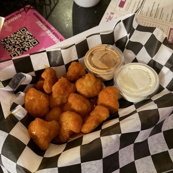 Smorgie's - Buffalo cauliflower - Comfort Food Near Me - Minneapolis, Minnesota