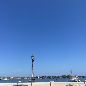 Bayfront Marin House - Hotels Near Me - Saint Augustine, Florida