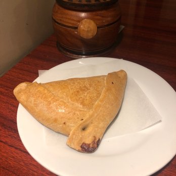 Pamela's Restaurant Chileno - Empanada de pollo - Delis Near Me - Miami, Florida Pamela's Restaurant Chileno - Empanada de pollo - Delis Near Me - Miami, Florida